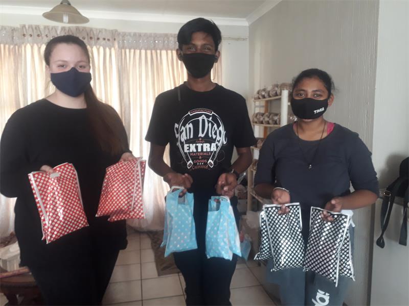 Teenagers Partner Up To Empower Women Southern Courier